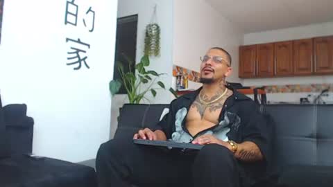 Wesley Rogger online show from 07-11-26, 09:27