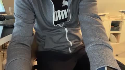 wet_adidasboy online show from 10-07-25, 05:59