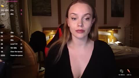 Lana online show from 11-21-25, 09:35