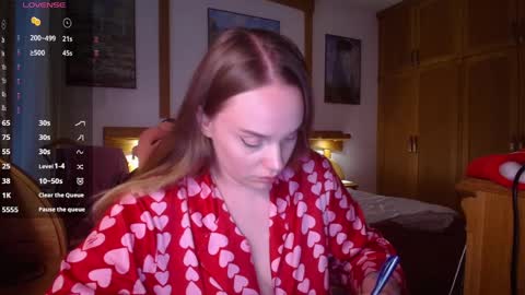 Lana online show from 04-30-26, 05:30