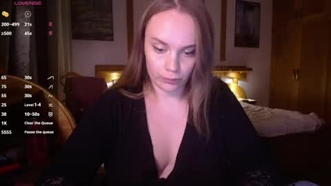 Lana online show from 05-01-26, 07:18