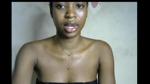 Snapshot of wet_pussy200 chatting on 11-15-25, 03:08 Bella online show from 11-15-25, 03:08