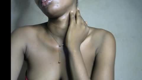 Snapshot of wet_pussy200 chatting on 01-09-26, 07:59 Bella online show from 01-09-26, 07:59