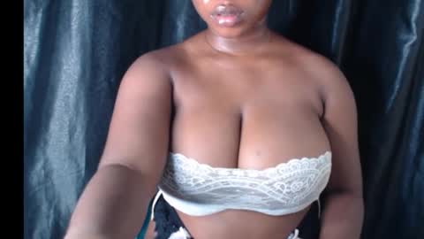 Sonia online show from 11-23-25, 02:22