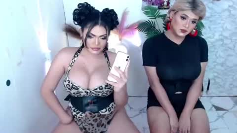 Snapshot of wetandwild10inches chatting on 06-22-26, 02:47 Dior Anderson online show from 06-22-26, 02:47