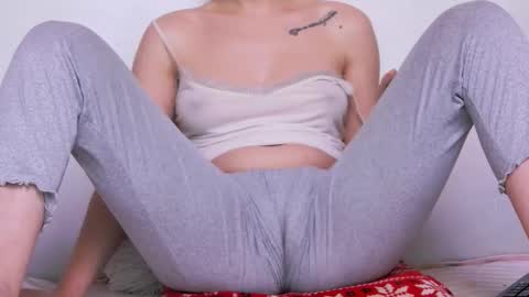 Beatrice Moan from LovenseWet from Tip MenuOpen for Private online show from 03-04-26, 11:11