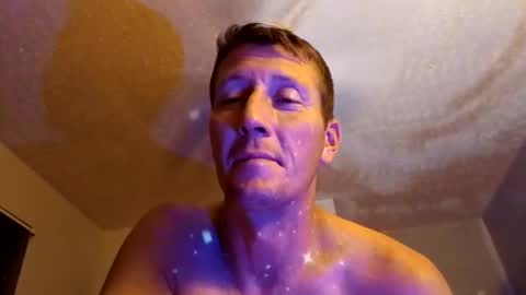 wetduck77777 online show from 06-11-26, 07:39