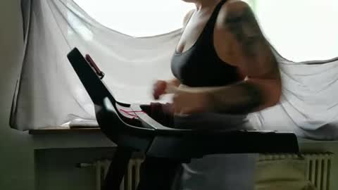 Wetgerman online show from 05-05-26, 01:08