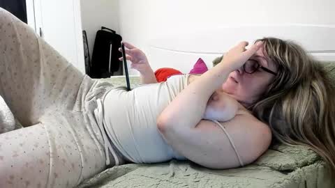 Amy online show from 02-07-25, 08:31