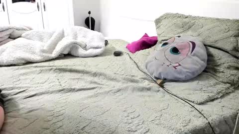 Amy online show from 09-12-25, 06:46