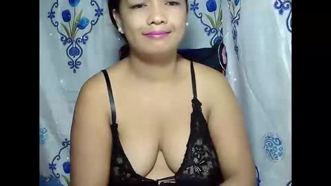Snapshot of wetpussie4_you chatting on 11-12-25, 06:52 wetpussie4_you online show from 11-12-25, 06:52