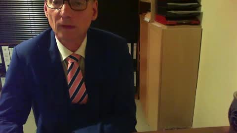 Franz online show from 06-19-26, 05:39