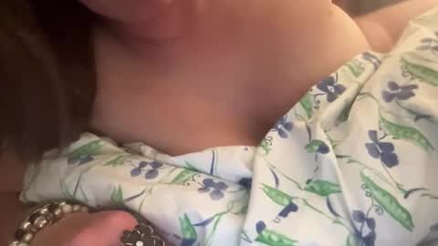 Snapshot of wetttmommyy chatting on 05-22-26, 03:46 wetttmommyy online show from 05-22-26, 03:46