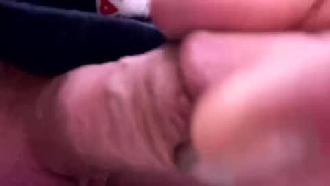 Snapshot of weyouandme chatting on 01-19-26, 01:09 Randy online show from 01-19-26, 01:09