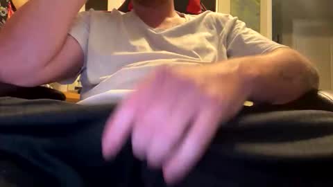 Snapshot of whaddupjay chatting on 03-30-26, 05:03 Bigload666 online show from 03-30-26, 05:03