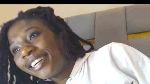 Whinebby online show from 12-18-25, 03:23