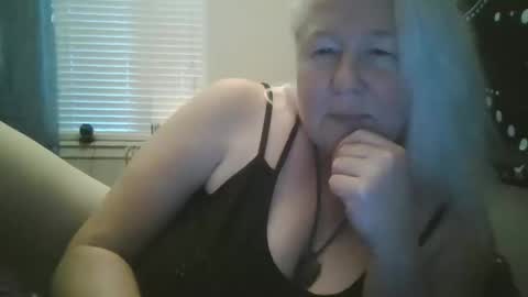 Snapshot of whipsnap19 chatting on 10-18-25, 12:06 whipsnap19 online show from 10-18-25, 12:06