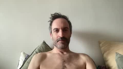 Snapshot of whiskylovexxx chatting on 05-02-26, 02:00 WhiskyLove online show from 05-02-26, 02:00