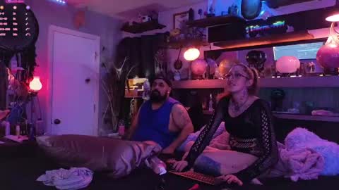 Risky online show from 01-21-25, 07:26