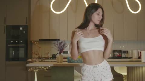 Naomi online show from 10-29-25, 02:14