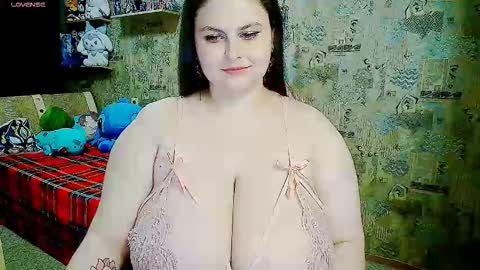 Snapshot of whisperinthedarkk chatting on 01-14-26, 08:58 whisperinthedarkk online show from 01-14-26, 08:58