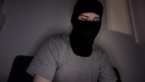 whispero_o online show from 02-08-26, 12:08