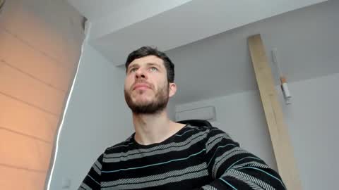 Snapshot of whisperoflust chatting on 02-08-25, 09:46 Michael online show from 02-08-25, 09:46