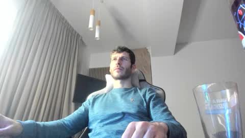 Snapshot of whisperoflust chatting on 12-19-25, 04:47 Michael online show from 12-19-25, 04:47