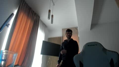 Snapshot of whisperoflust chatting on 01-11-26, 10:31 Michael online show from 01-11-26, 10:31