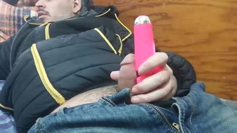 Snapshot of white_boy15 chatting on 12-20-24, 08:01 n n15 online show from 12-20-24, 08:01