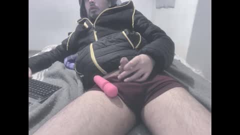 Snapshot of white_boy15 chatting on 01-17-25, 12:21 n n15 online show from 01-17-25, 12:21