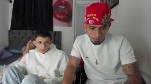 white online show from 05-31-26, 04:31