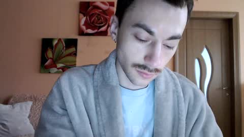 Tom online show from 03-19-26, 01:59