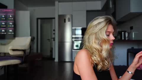 Kate  online show from 02-11-25, 09:53