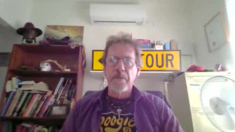 Snapshot of whiteboomer chatting on 01-14-26, 07:36 whiteboomer online show from 01-14-26, 07:36