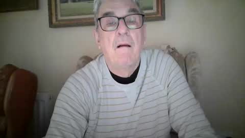 Snapshot of whitebriefs009 chatting on 12-22-25, 10:01 whitebriefs009 online show from 12-22-25, 10:01