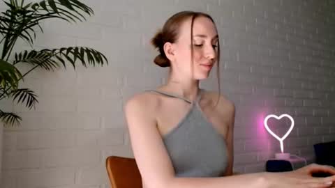 Snapshot of whiteprincessluna chatting on 07-26-26, 12:01 You wont find me here on Saturdays and Sundays online show from 07-26-26, 12:01