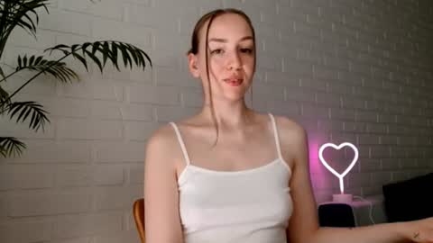 Snapshot of whiteprincessluna chatting on 07-27-26, 12:01 You wont find me here on Saturdays and Sundays online show from 07-27-26, 12:01