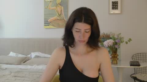 White Queen online show from 06-22-26, 06:21