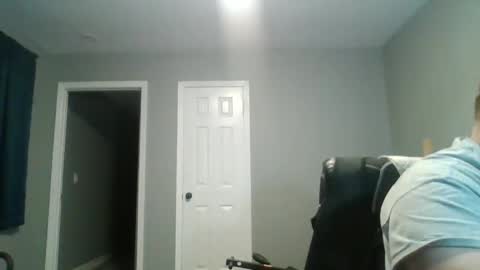 white wolf   jeremy online show from 02-18-25, 08:59