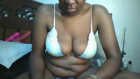 whitney_ly online show from 06-10-26, 10:14
