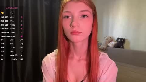 Snapshot of whitneyblaze chatting on 06-20-26, 01:14 Alaska 3 online show from 06-20-26, 01:14