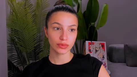 Snapshot of whoislulu chatting on 12-12-24, 12:05 whoislulu online show from 12-12-24, 12:05