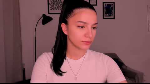 Snapshot of whoislulu chatting on 11-10-25, 05:56 whoislulu online show from 11-10-25, 05:56