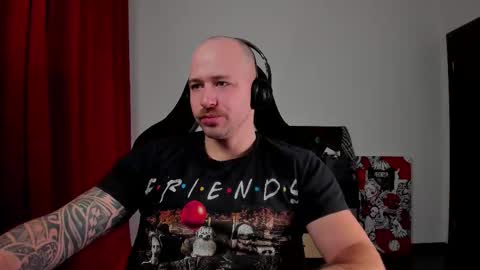 Snapshot of why_you_so_serious chatting on 01-05-26, 06:22 VI online show from 01-05-26, 06:22