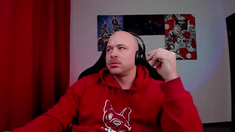 Snapshot of why_you_so_serious chatting on 02-10-26, 06:45 VI online show from 02-10-26, 06:45