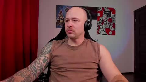 Snapshot of why_you_so_serious chatting on 02-12-26, 05:19 VI online show from 02-12-26, 05:19