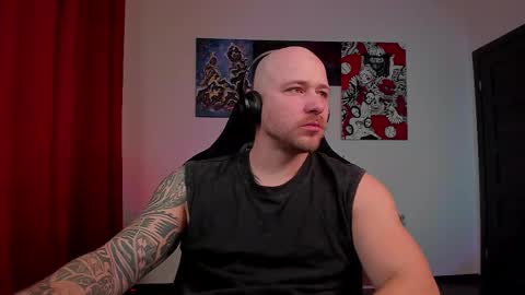 Snapshot of why_you_so_serious chatting on 03-02-26, 06:04 VI online show from 03-02-26, 06:04