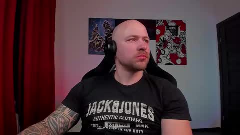 Snapshot of why_you_so_serious chatting on 03-04-26, 05:41 VI online show from 03-04-26, 05:41