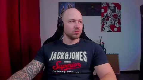 Snapshot of why_you_so_serious chatting on 03-12-26, 04:57 VI online show from 03-12-26, 04:57